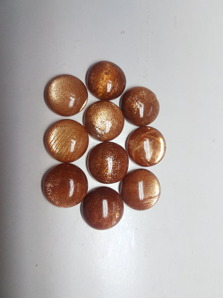 Masterpiece Collection : 20 MM Round Cabochon of Golden Brown Fire Color Play of Sun Stone, Natural Gemstone > Wholesale Lot/Parcel