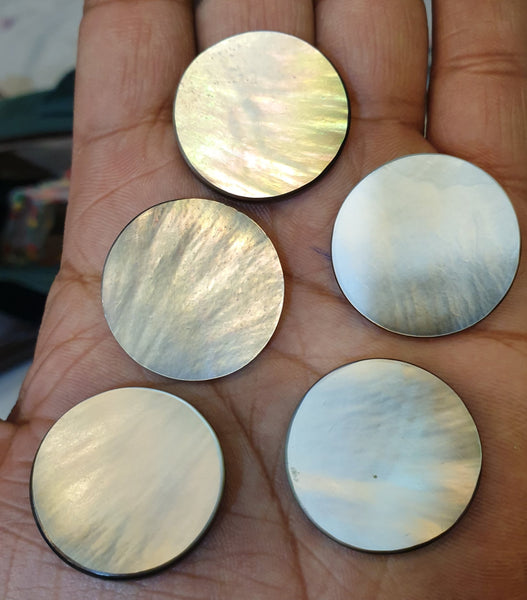 Masterpiece Collection : Black/Grey Natural Mother of Pearl Round Cabochon Gems > Wholesale Parcel/Lot