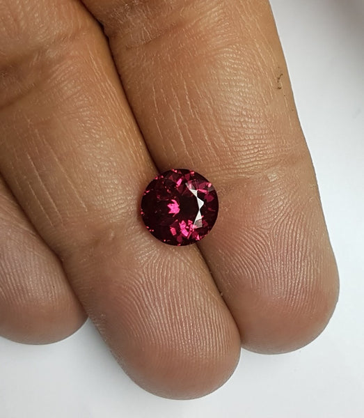 3.95 cts Natural Hot Burgandy Rubellite, Faceted Round Gem, Great color, Eye Clean Loose Gemstone AAA