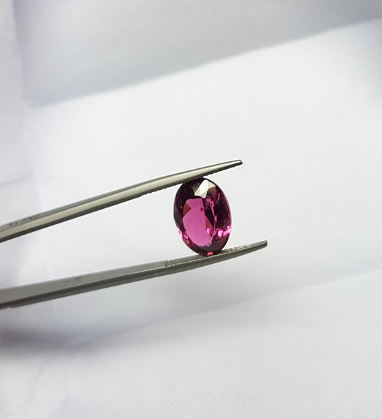 6.65 cts Natural Hot Luscious Rubellite, Faceted Oval Gem, Great color, Eye Clean Loose Gemstone AAA