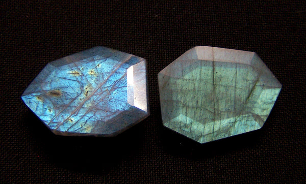 Masterpiece Collection : 25 x 20 mm Natural Flashy Labradorite Fancy Shield Cut Faceted Gems > Pair with Rainbow Fire