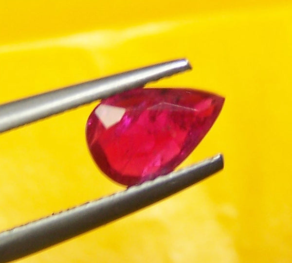 Africa - Mozambique Mines Ruby Faceted Pear Gem, Great color & Transparency, Loose Gemstone AAA