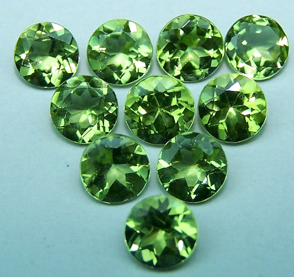 Masterpiece Calibrated 5 mm Round Cut Fine Peridot, 100 % Natural Loose Gemstone AAAd