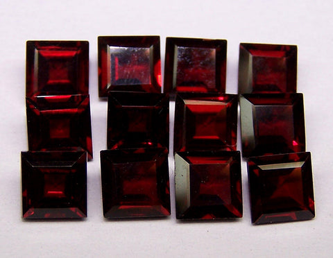 Amazing Hot Orange-Red Shade of Masterpiece Calibrated 6 x 6 mm Square Cut of Mozambique Garnet, 100 % Natural Loose Gemstone Wholesale Lot/Parcel AAA