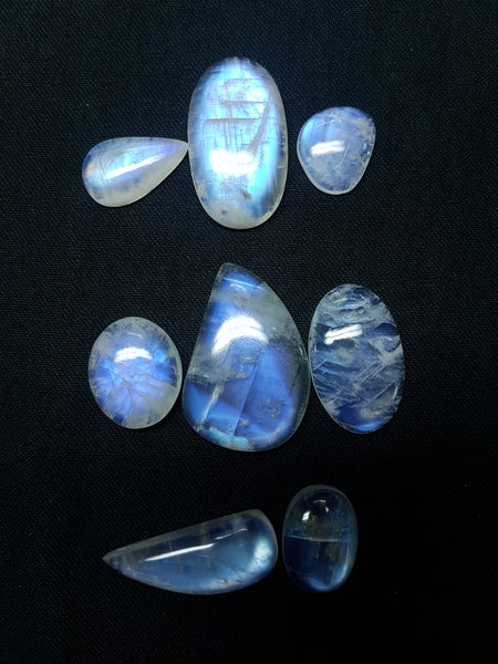 Good Quality of White Rainbow Moonstone Free Sized Large smooth cabochons Wholesale lot / parcel Sample