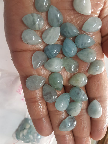 Masterpiece Collection : 7 mm Round Pre-Form Cabochons of Natural Milky Aquamarine Gems > Ideal for Rose Cut faceting over Cabochon Gems > Wholesale Parcel/Lot