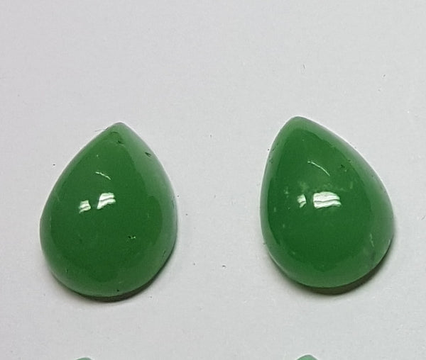 Masterpiece Collection : Premium Emerald Green 13 x 18 MM African Chrysophrase Pear Cabochon, Opaque Loose Gemstone Lot/Parcel AAA