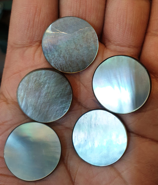 Masterpiece Collection : Black/Grey Natural Mother of Pearl Round Cabochon Gems > Wholesale Parcel/Lot