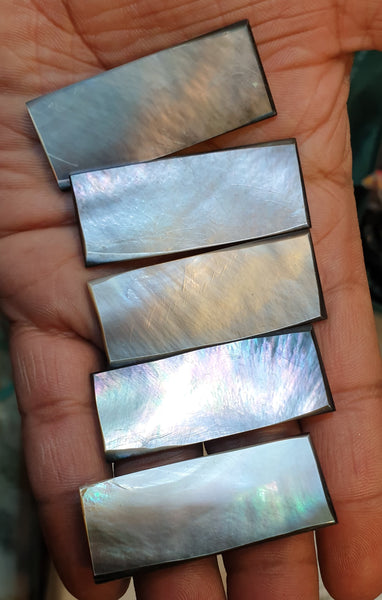 Masterpiece Collection : Black/Grey Natural Mother of Pearl Rectangle Cabochon Gems > Wholesale Parcel/Lot