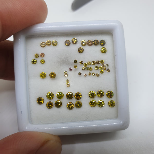 Fancy Color Diamonds : 100 % Natural Canary Yellow Diamond Brilliant Cut Rounds 1.3 mm - 1.5 mm - 1.7 mm - 1.8 mm - 2 mm - 2.3 mm - 2.5 mm Loose Blue Diamond Lot / Parcel AAA
