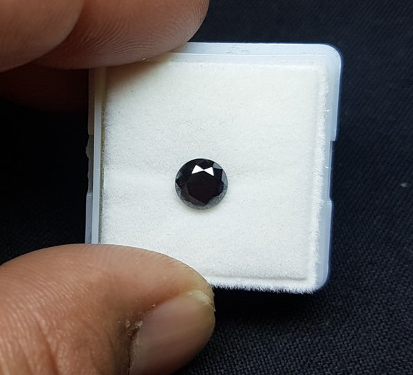 Magnificent 0.92 cts Pitch Black Diamond Solitaire Brilliant Cut Round > Loose Gemstone AAA