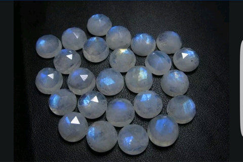 Masterpiece Collection : 8 mm Round Natural Rainbow Flashy White Moonstone Rose Cut Round Faceted Dome Cabochon Gems > Wholesale Parcel/Lot